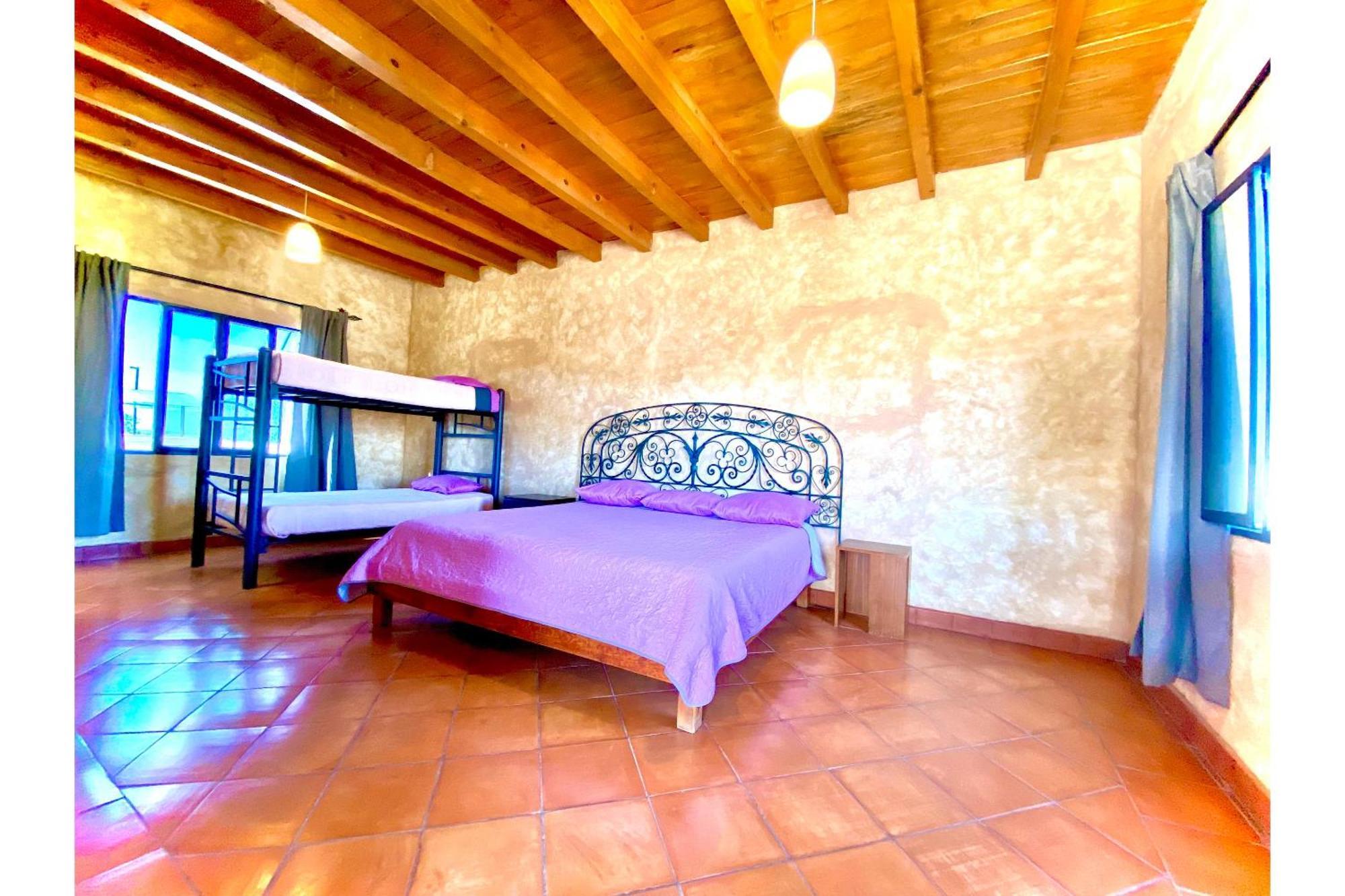Oyo Whost Guest house 4*